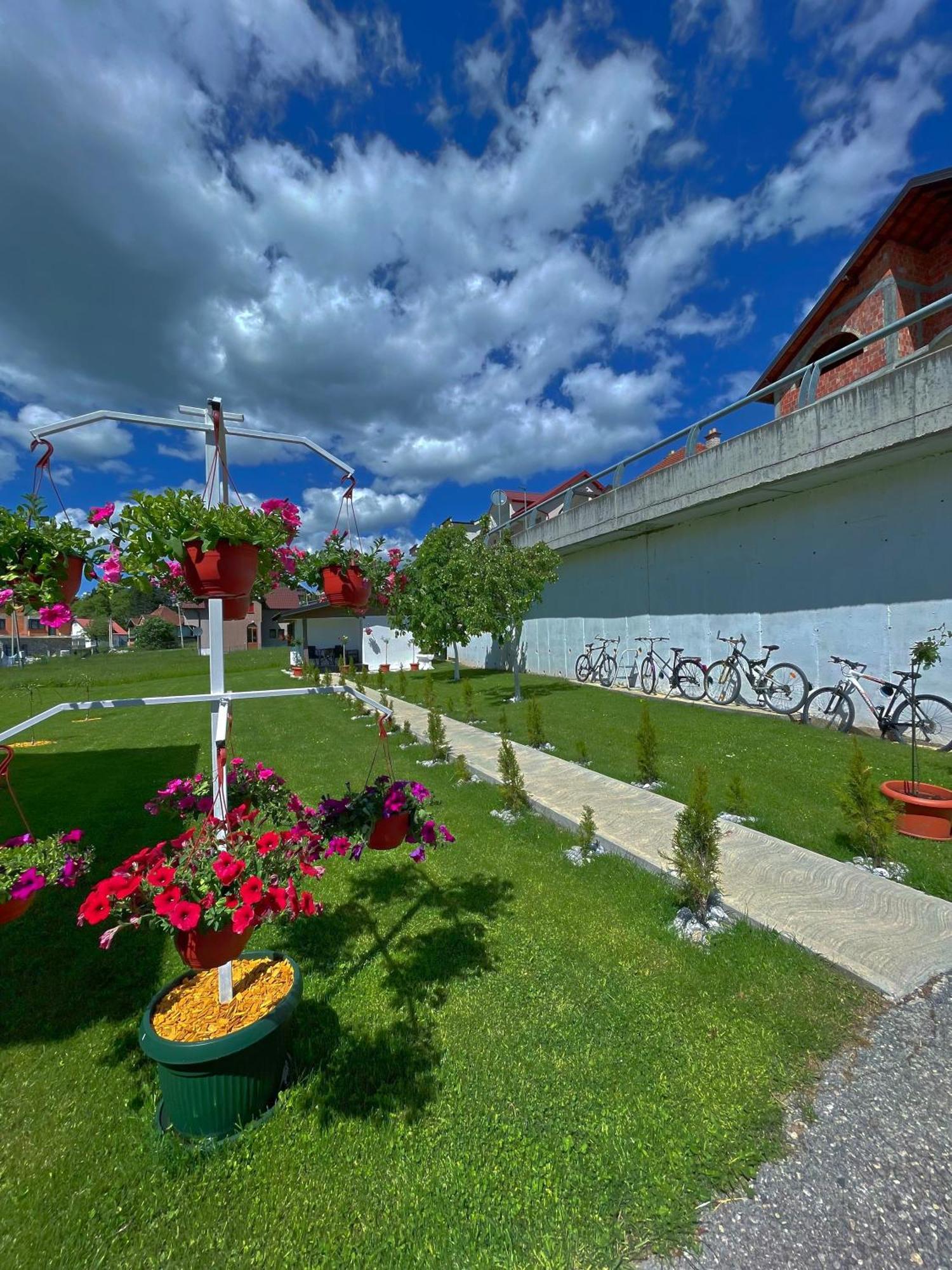 Rooms P&L Plav Exterior foto